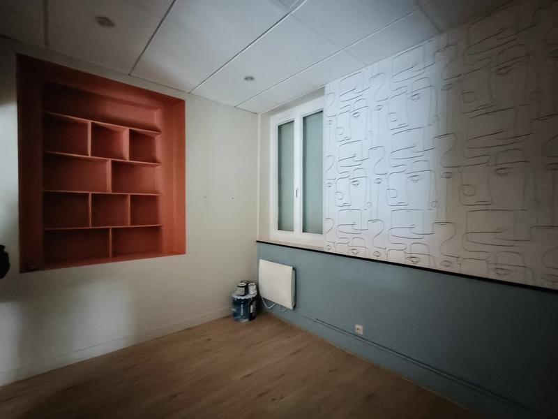 Bureau - 46 m² - 4 pièces