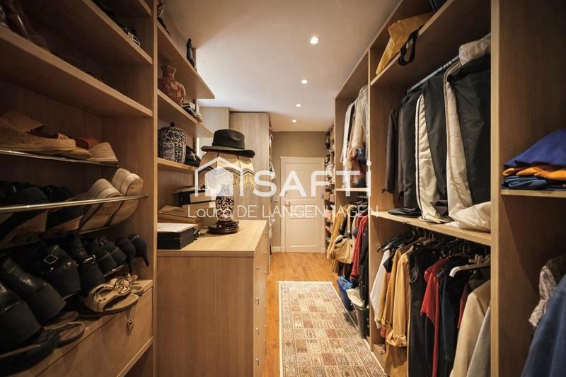 Propriété - 358 m² - 12 pièces