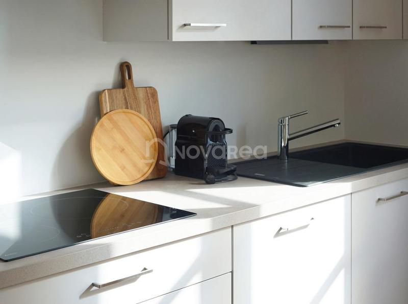 Appartement - 100 m² - 4 pièces