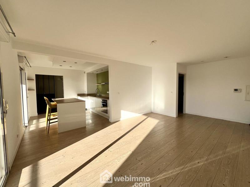 Appartement - 81 m² - 3 pièces