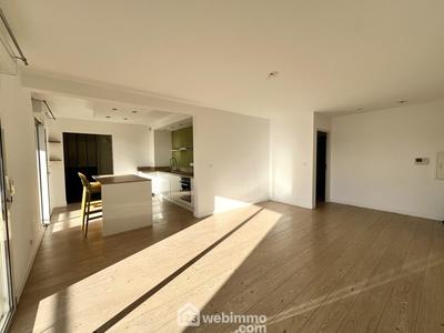 Appartement - 81 m² - 3 pièces