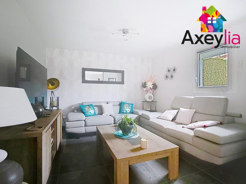 Maison - 105 m² - 5 pièces