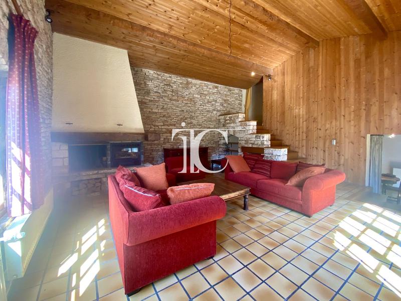 Maison - 135 m² - 7 pièces