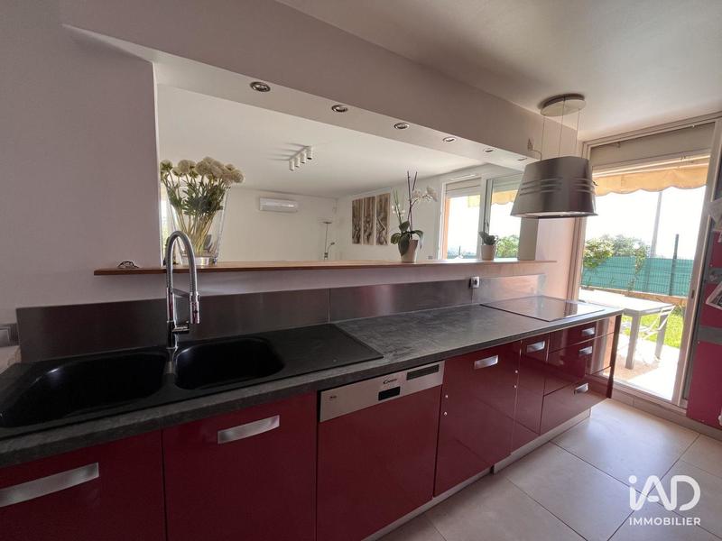 Appartement - 80 m² - 4 pièces