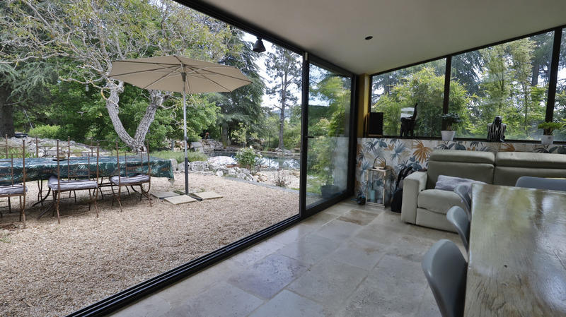 Mas - 218 m² - 7 pièces