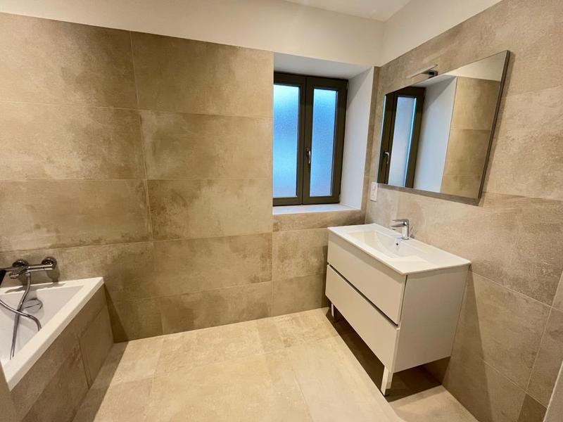 Appartement - 145 m² - 5 pièces