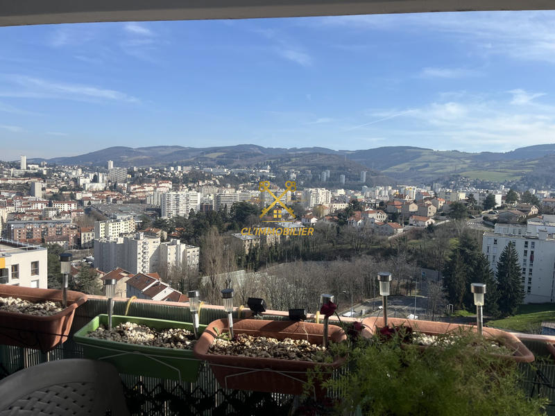 Appartement - 75 m² - 3 pièces