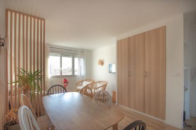 Appartement - 80 m² - 5 pièces