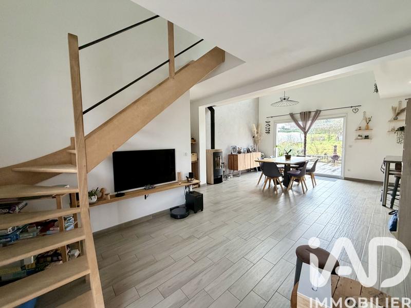 Maison - 130 m² - 6 pièces