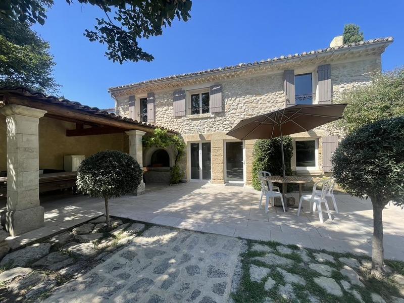 Maison - 171 m² - 8 pièces