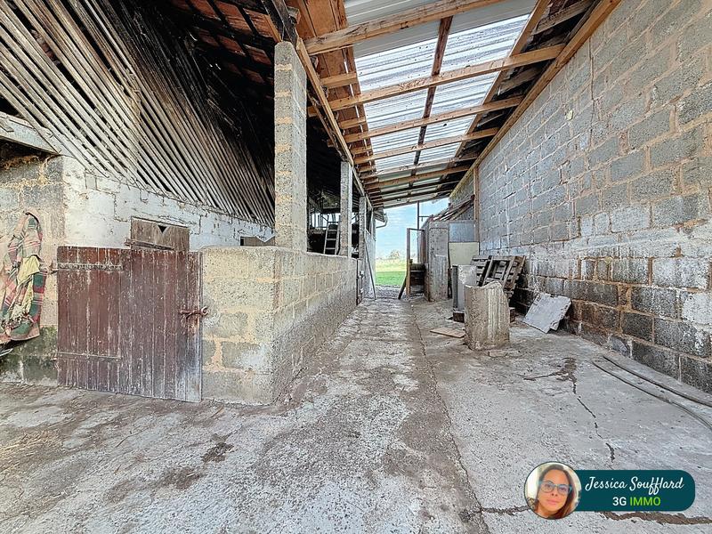 Corps de ferme - 200 m² - 8 pièces