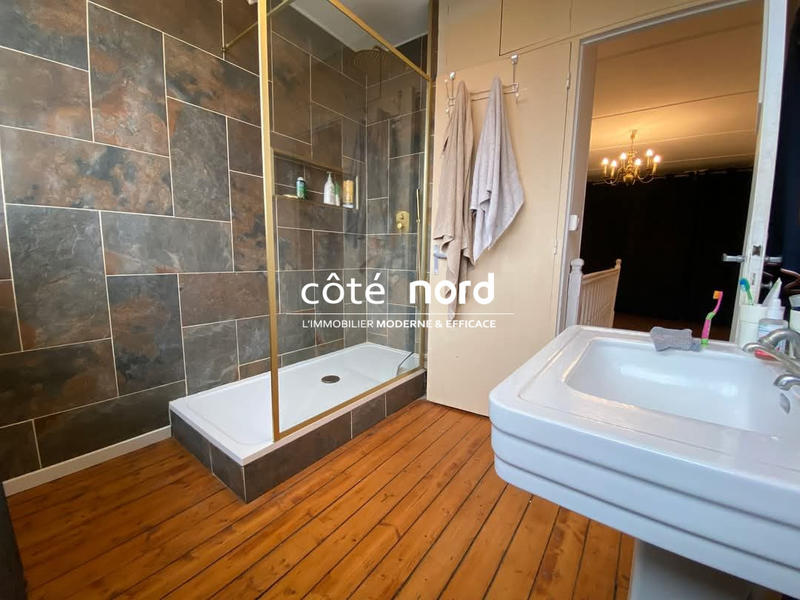 Maison ancienne - 182 m² - 8 pièces