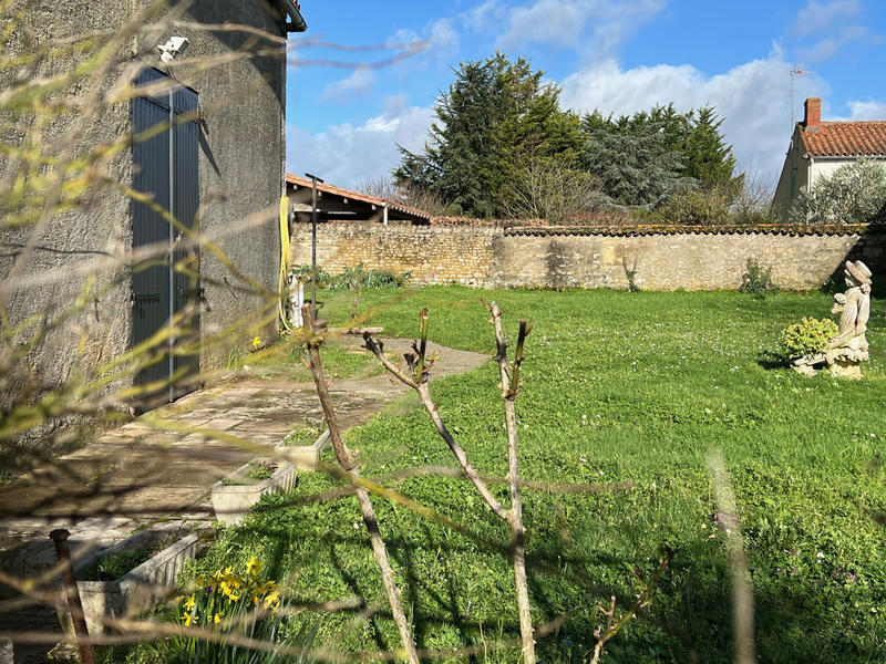 Maison - 185 m² - 8 pièces