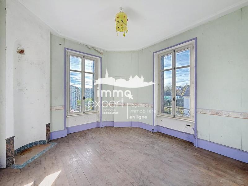 Maison - 170 m² - 8 pièces