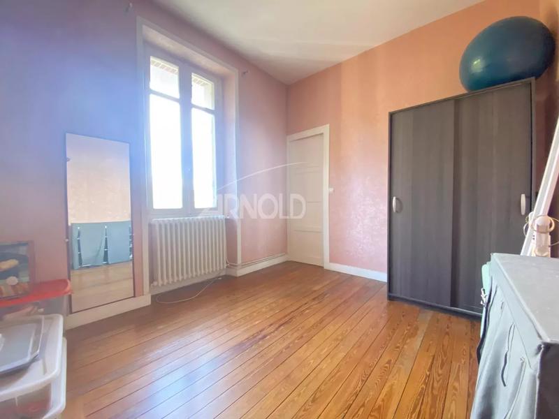 Maison - 90 m² - 3 pièces