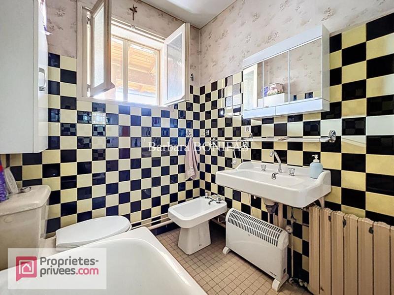 Maison - 136 m² - 8 pièces