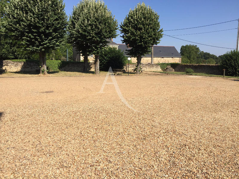 Immeuble - 33 pièces