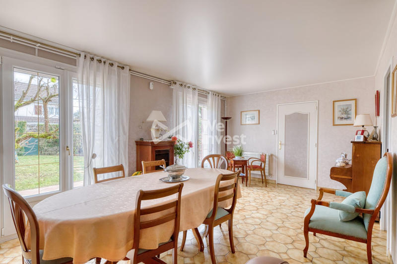 Maison - 122 m² - 5 pièces