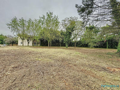 Maison traditionnelle - 140 m² - 7 pièces