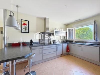 Maison - 126 m² - 5 pièces