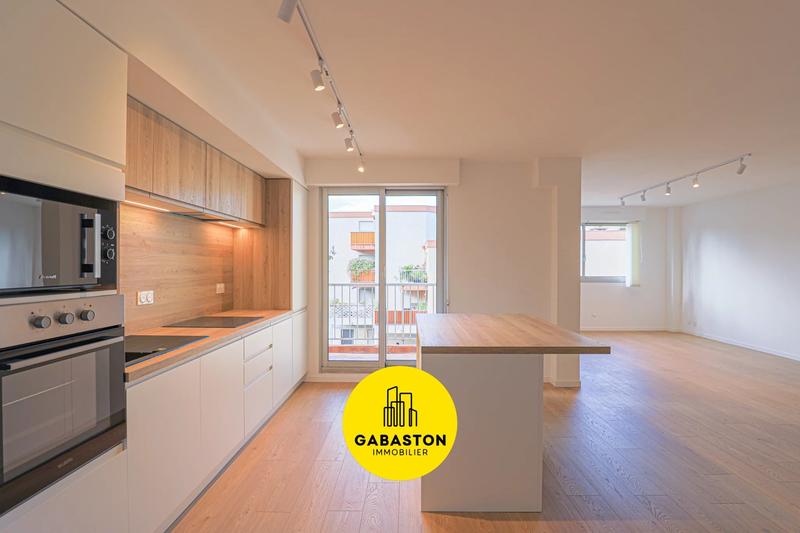 Appartement - 88 m² - 4 pièces