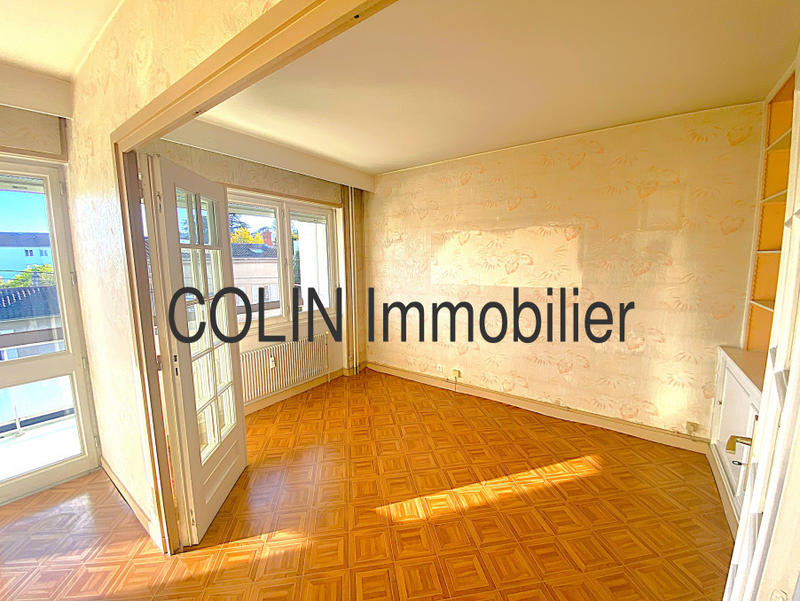Appartement - 90 m² - 4 pièces