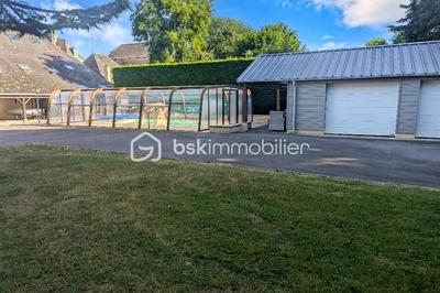 Demeure - 283 m² - 10 pièces