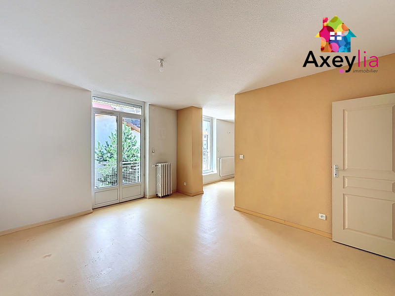 Appartement - 84 m² - 5 pièces