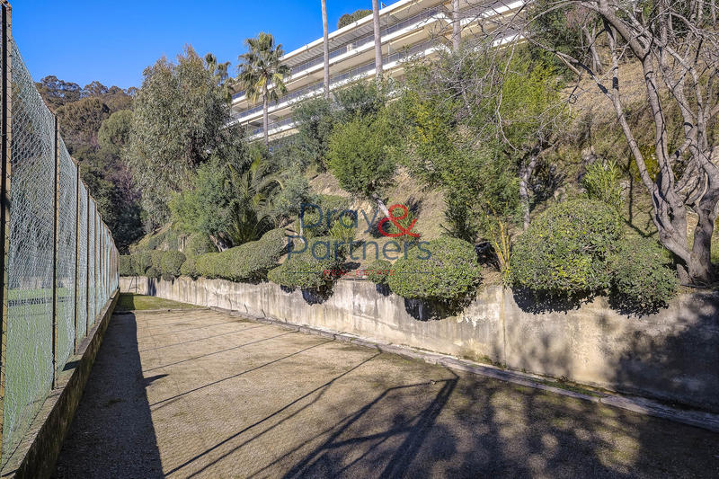 Appartement - 150 m² - 5 pièces