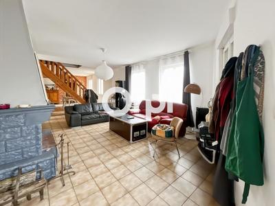 Maison - 154 m² - 5 pièces