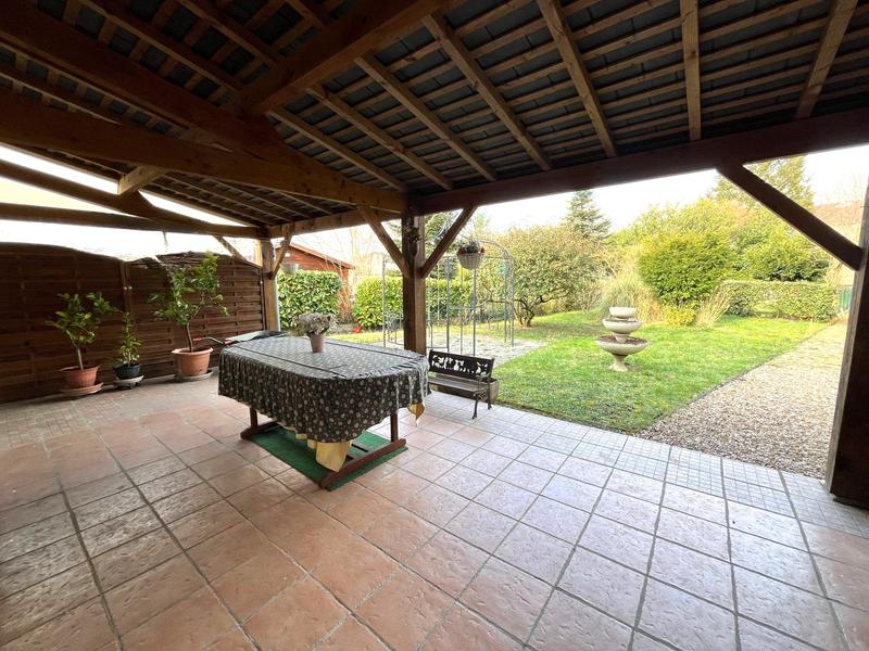 Maison - 98 m² - 4 pièces