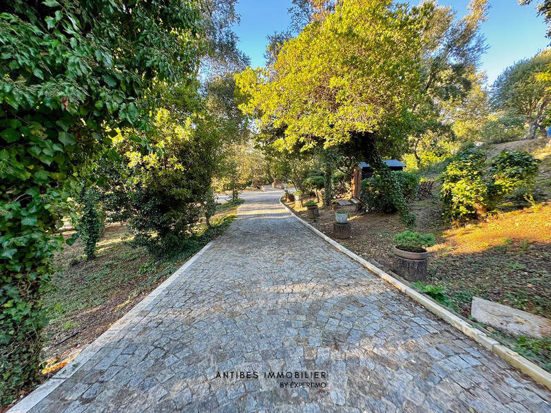 Maison - 125 m² - 4 pièces