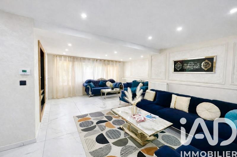 Maison - 117 m² - 5 pièces