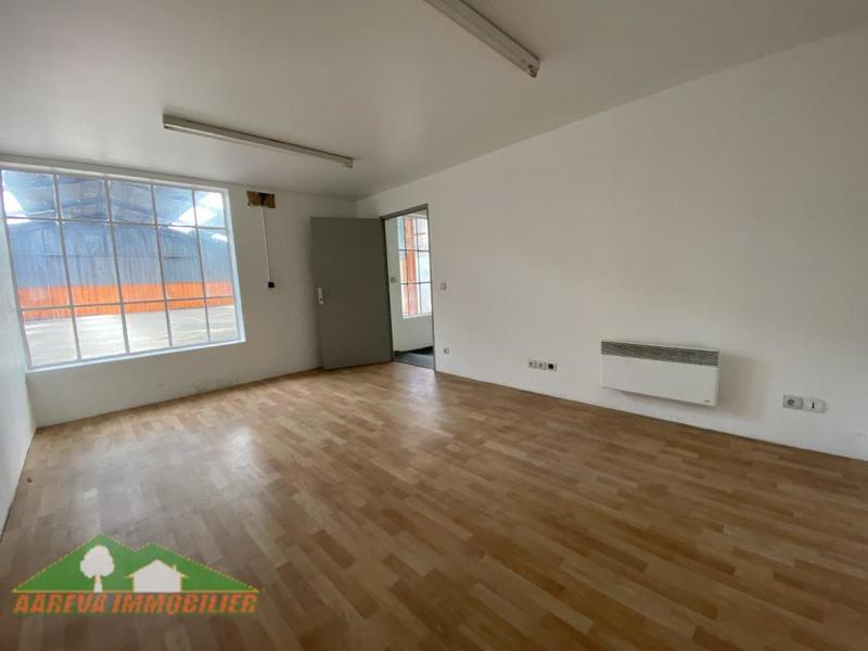 Entrepôt - 585 m² - 3 pièces