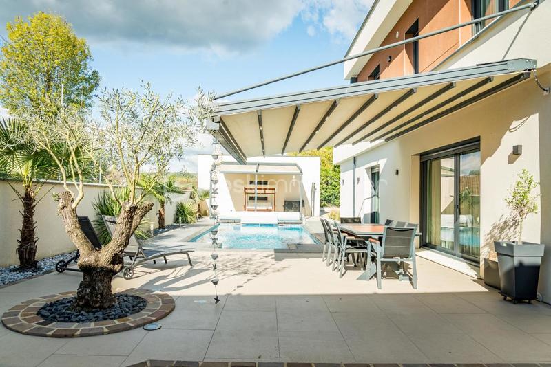 Maison d'architecte - 225 m² - 7 pièces