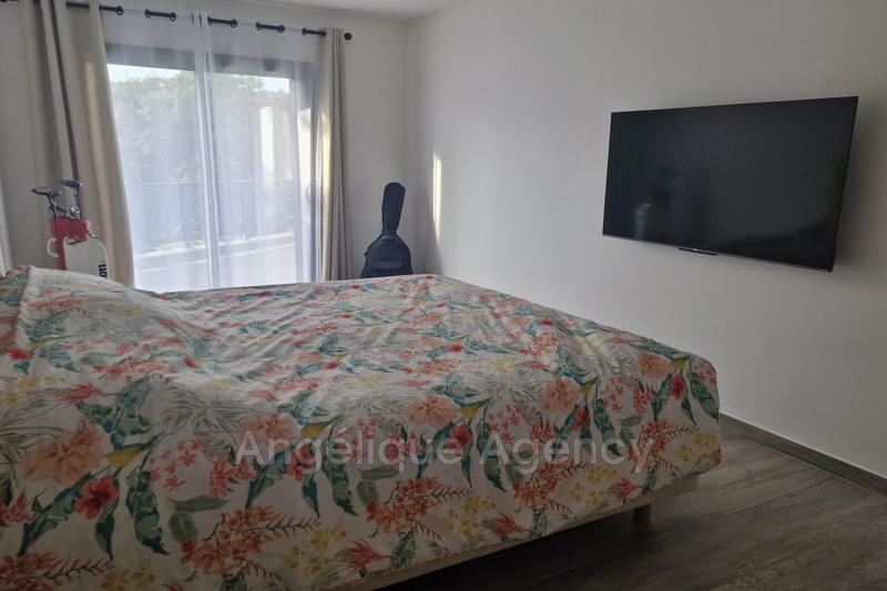 Demeure - 195 m² - 5 pièces