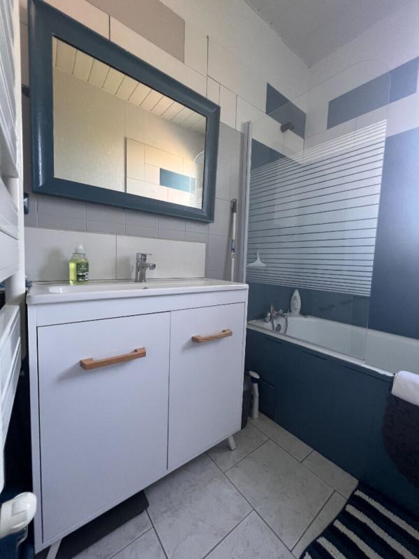 Maison - 93 m² - 5 pièces