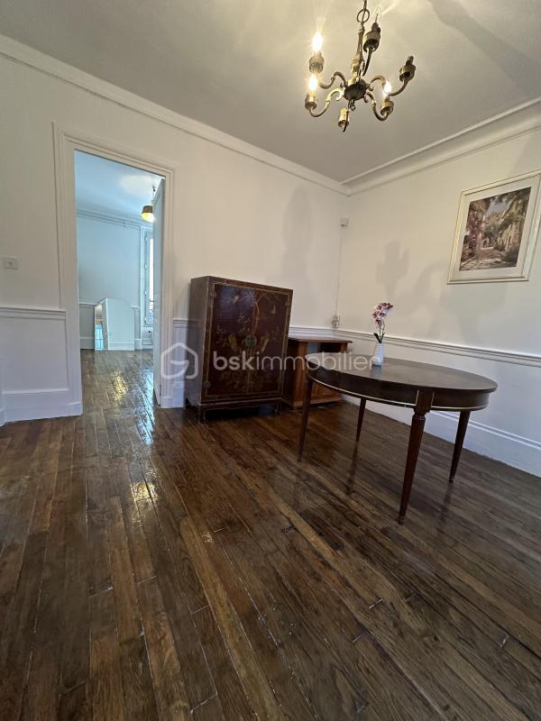 Appartement - 76 m² - 5 pièces