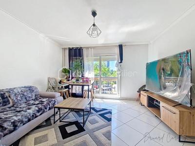 Appartement - 76 m² - 4 pièces