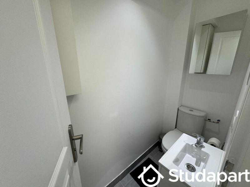 Chambre - 16 m² - 1 pièce