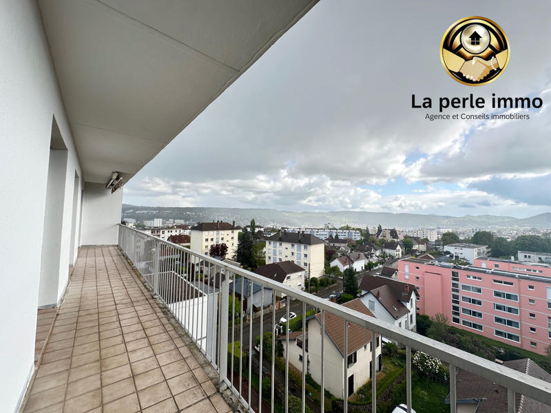 Appartement - 106 m² - 5 pièces