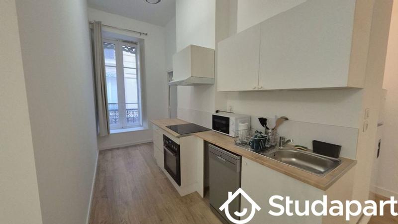 Chambre - 67 m² - 1 pièce