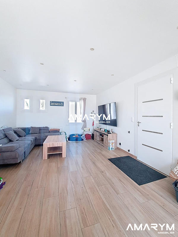 Maison - 84 m² - 5 pièces