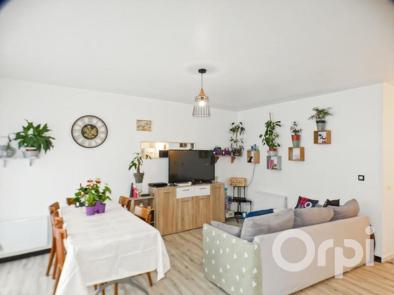 Maison - 87 m² - 5 pièces