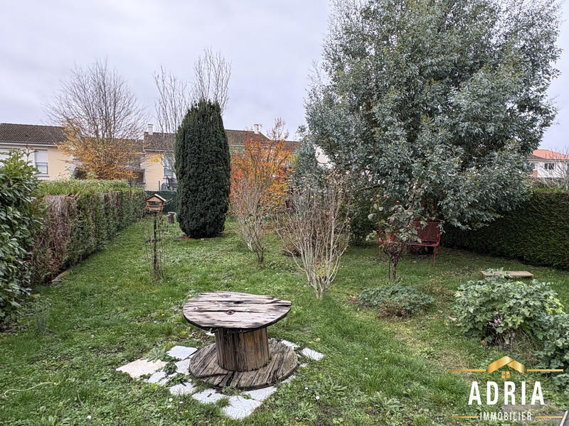 Maison - 93 m² - 4 pièces