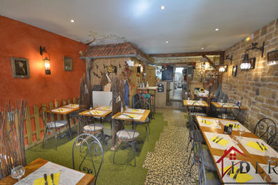 Fonds de commerce - Magasins - 209 m²