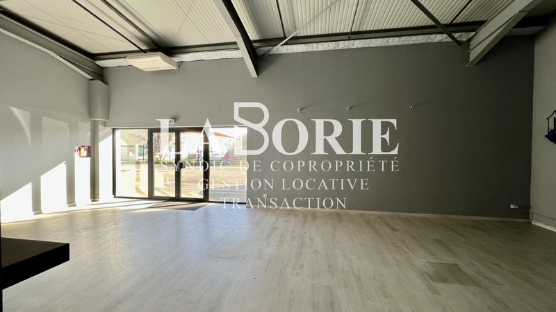 Local commercial - 100 m²