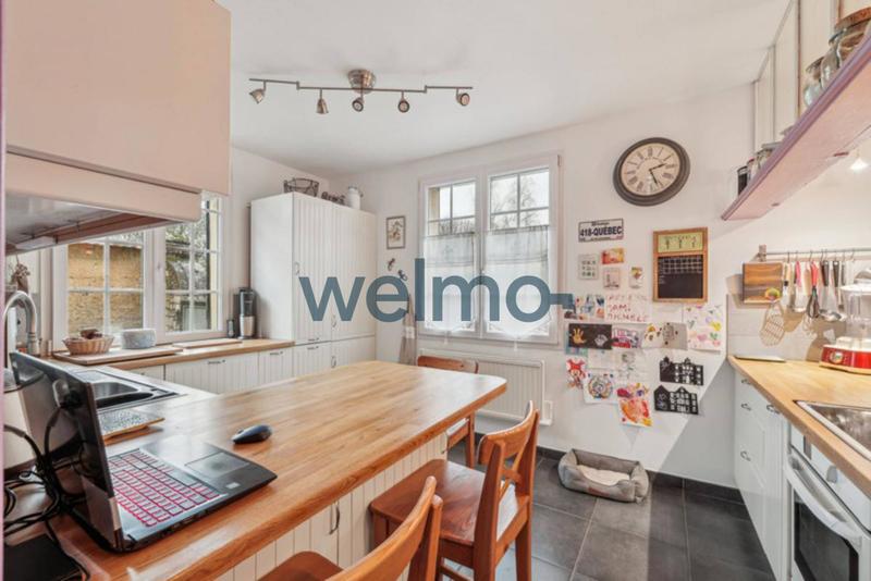 Maison - 344 m² - 13 pièces