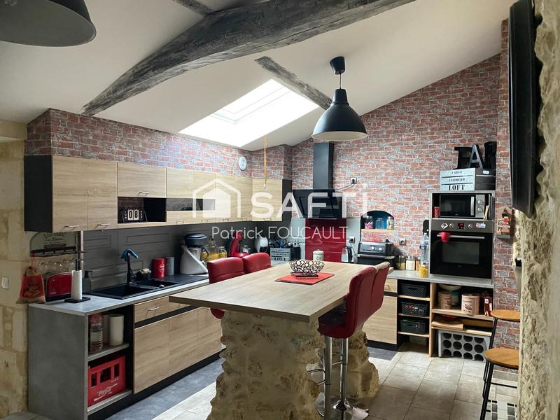 Maison - 90 m² - 4 pièces