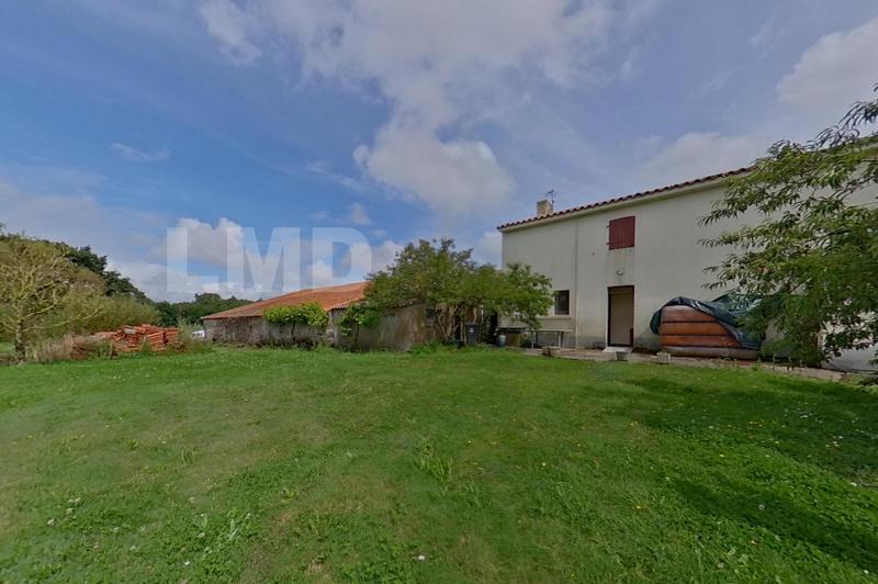 Corps de ferme - 138 m² - 7 pièces